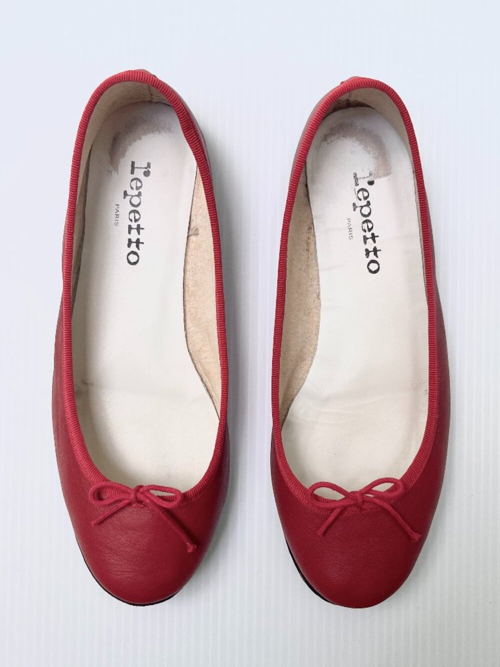 Repetto Cendrillon Leather Ballet Flats in Red - Size 39 EU/Size 8 US